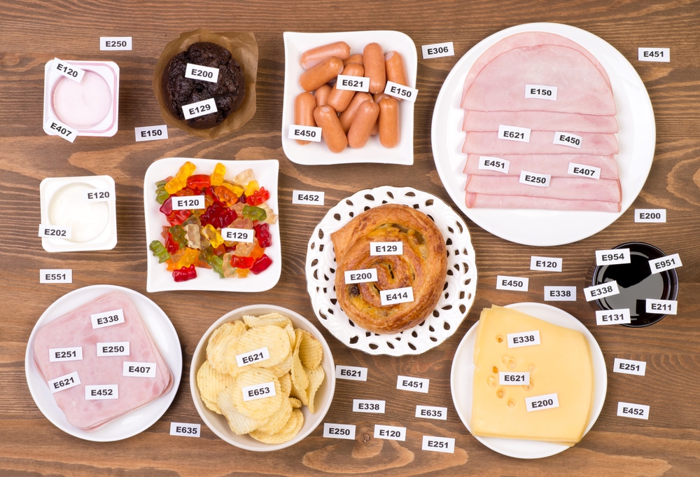 Zusatzstoffe-als-chemische-Belastung-stellen-eine-Belastung-fuer-den-menschlichen-Koerper-dar
